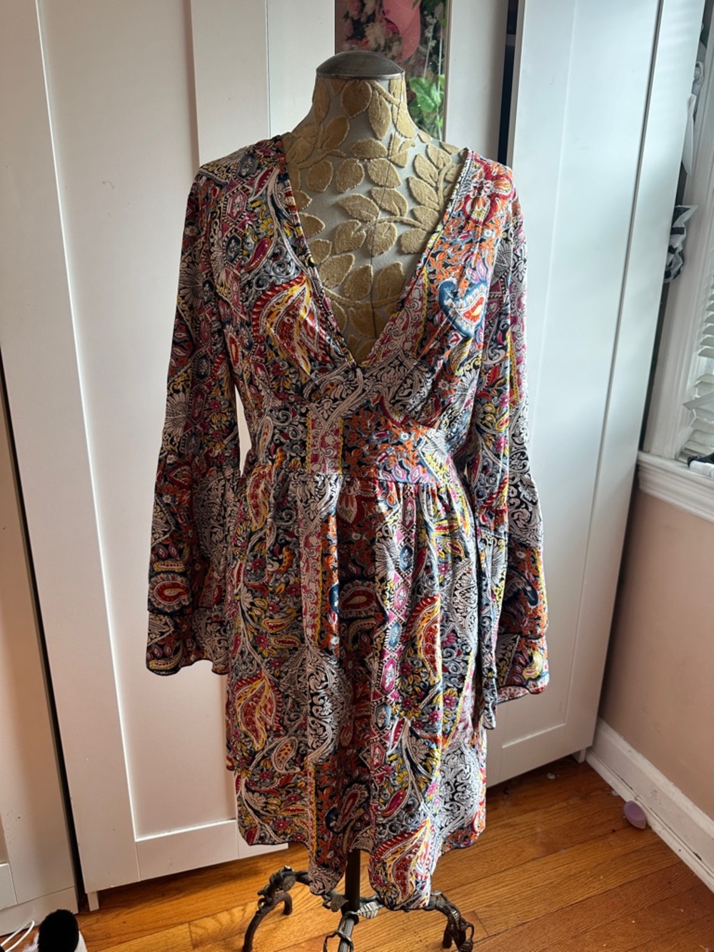 Paisley Bohemian V-Neck Sundress Women's Dress in Multicolor